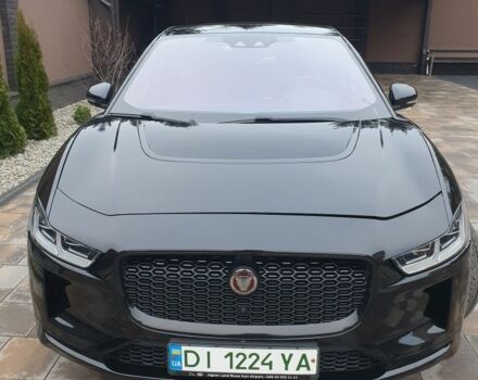 Чорний Ягуар Ф-Пейс, об'ємом двигуна 0 л та пробігом 71 тис. км за 35900 $, фото 5 на Automoto.ua