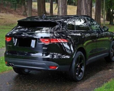 Чорний Ягуар Ф-Пейс, об'ємом двигуна 2 л та пробігом 78 тис. км за 12900 $, фото 6 на Automoto.ua