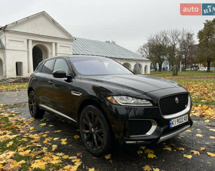 Чорний Ягуар Ф-Пейс, об'ємом двигуна 3 л та пробігом 98 тис. км за 33000 $, фото 1 на Automoto.ua