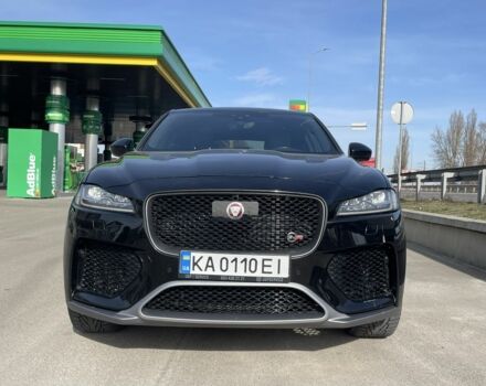 Черный Ягуар Ф-Пейс, объемом двигателя 2 л и пробегом 60 тыс. км за 28500 $, фото 1 на Automoto.ua