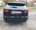 Черный Ягуар Ф-Пейс, объемом двигателя 2 л и пробегом 208 тыс. км за 18500 $, фото 18 на Automoto.ua