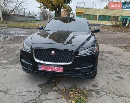 Черный Ягуар Ф-Пейс, объемом двигателя 2 л и пробегом 208 тыс. км за 18500 $, фото 22 на Automoto.ua