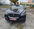 Черный Ягуар Ф-Пейс, объемом двигателя 2 л и пробегом 208 тыс. км за 18500 $, фото 22 на Automoto.ua