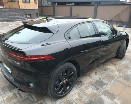 Чорний Ягуар Ф-Пейс, об'ємом двигуна 0 л та пробігом 71 тис. км за 35900 $, фото 3 на Automoto.ua