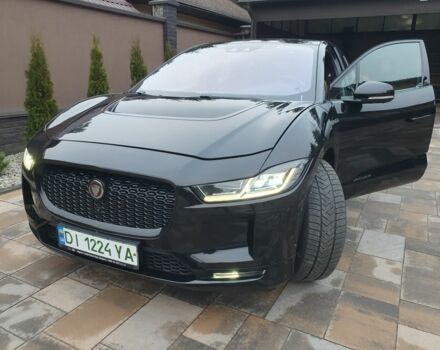 Чорний Ягуар Ф-Пейс, об'ємом двигуна 0 л та пробігом 71 тис. км за 35900 $, фото 2 на Automoto.ua