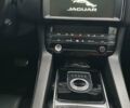 Черный Ягуар Ф-Пейс, объемом двигателя 2 л и пробегом 208 тыс. км за 18500 $, фото 2 на Automoto.ua