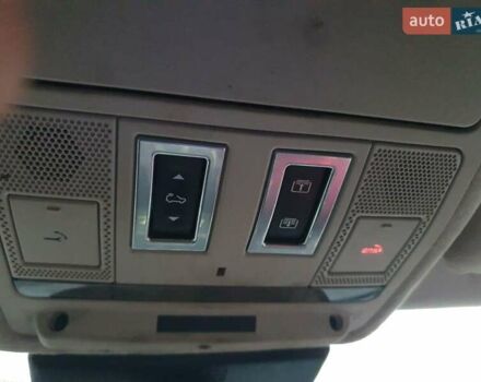 Черный Ягуар Ф-Пейс, объемом двигателя 2 л и пробегом 208 тыс. км за 18500 $, фото 12 на Automoto.ua