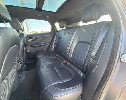 Чорний Ягуар Ф-Пейс, об'ємом двигуна 2 л та пробігом 36 тис. км за 11500 $, фото 14 на Automoto.ua