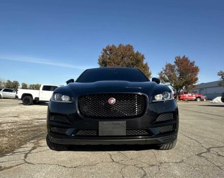 Чорний Ягуар Ф-Пейс, об'ємом двигуна 2 л та пробігом 36 тис. км за 11500 $, фото 1 на Automoto.ua