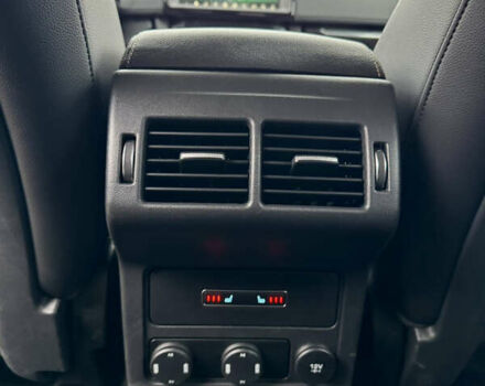 Черный Ягуар Ф-Пейс, объемом двигателя 2 л и пробегом 148 тыс. км за 24800 $, фото 38 на Automoto.ua