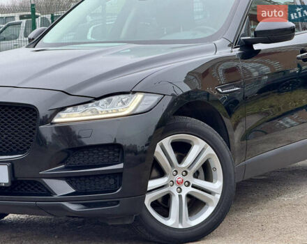 Черный Ягуар Ф-Пейс, объемом двигателя 2 л и пробегом 148 тыс. км за 24800 $, фото 55 на Automoto.ua