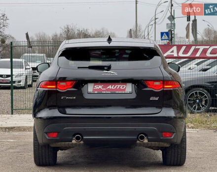 Черный Ягуар Ф-Пейс, объемом двигателя 2 л и пробегом 148 тыс. км за 24800 $, фото 70 на Automoto.ua
