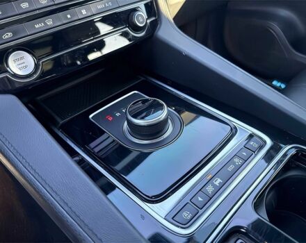 Чорний Ягуар Ф-Пейс, об'ємом двигуна 2 л та пробігом 36 тис. км за 11500 $, фото 11 на Automoto.ua