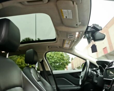 Ягуар Ф-Пейс 2020 в Киеве на Automoto.ua Черный Ягуар Ф-Пейс, объемом двигателя 2 л и пробегом 100 тыс. км за 15100 $, фото 9 на Automoto.ua