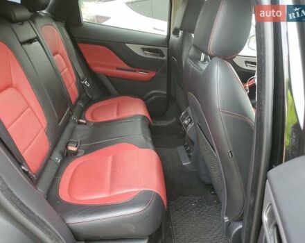 Чорний Ягуар Ф-Пейс, об'ємом двигуна 3 л та пробігом 83 тис. км за 6500 $, фото 10 на Automoto.ua