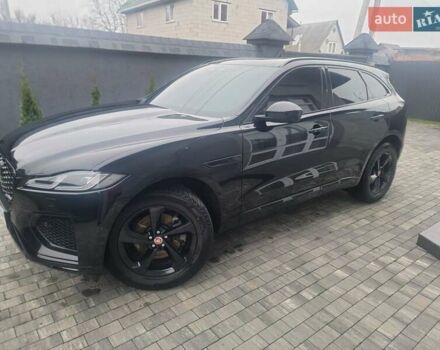 Чорний Ягуар Ф-Пейс, об'ємом двигуна 2 л та пробігом 111 тис. км за 38900 $, фото 7 на Automoto.ua