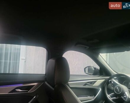 Чорний Ягуар Ф-Пейс, об'ємом двигуна 2 л та пробігом 111 тис. км за 38900 $, фото 23 на Automoto.ua