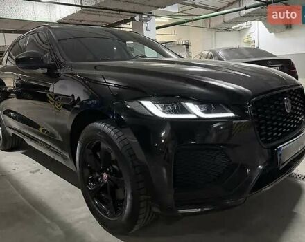 Черный Ягуар Ф-Пейс, объемом двигателя 2 л и пробегом 110 тыс. км за 38000 $, фото 33 на Automoto.ua