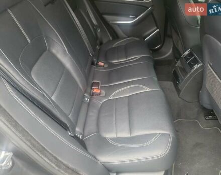 Чорний Ягуар Ф-Пейс, об'ємом двигуна 2 л та пробігом 111 тис. км за 38900 $, фото 22 на Automoto.ua