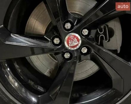 Черный Ягуар Ф-Пейс, объемом двигателя 2 л и пробегом 110 тыс. км за 38000 $, фото 29 на Automoto.ua