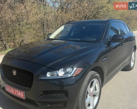 Черный Ягуар Ф-Пейс, объемом двигателя 3 л и пробегом 159 тыс. км за 19900 $, фото 1 на Automoto.ua