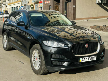 Чорний Ягуар Ф-Пейс, об'ємом двигуна 2 л та пробігом 156 тис. км за 20500 $, фото 1 на Automoto.ua