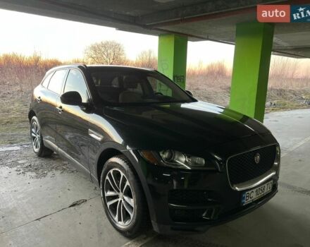 Черный Ягуар Ф-Пейс, объемом двигателя 2 л и пробегом 180 тыс. км за 18500 $, фото 1 на Automoto.ua
