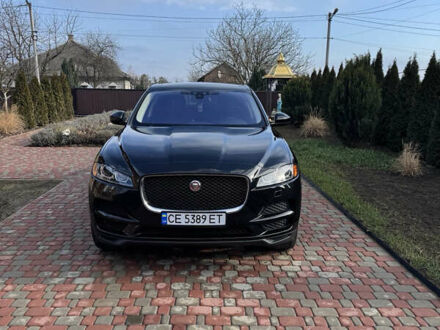 Черный Ягуар Ф-Пейс, объемом двигателя 2 л и пробегом 173 тыс. км за 22000 $, фото 1 на Automoto.ua