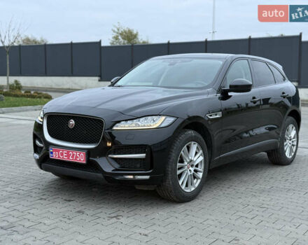 Черный Ягуар Ф-Пейс, объемом двигателя 2 л и пробегом 237 тыс. км за 17950 $, фото 1 на Automoto.ua