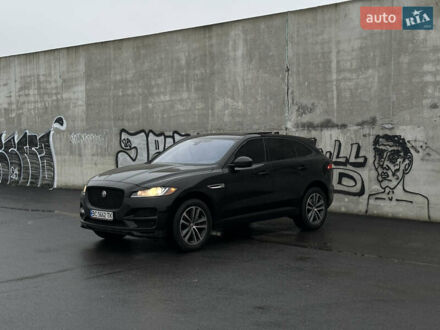 Черный Ягуар Ф-Пейс, объемом двигателя 2 л и пробегом 178 тыс. км за 19000 $, фото 1 на Automoto.ua