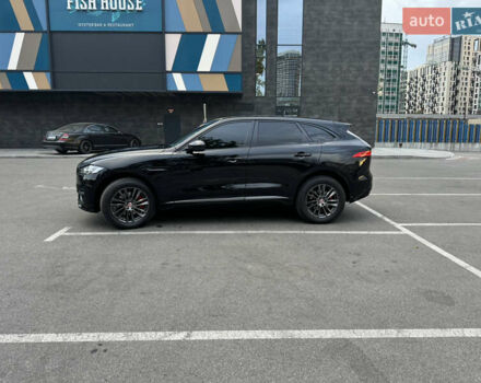 Чорний Ягуар Ф-Пейс, об'ємом двигуна 3 л та пробігом 96 тис. км за 19900 $, фото 1 на Automoto.ua