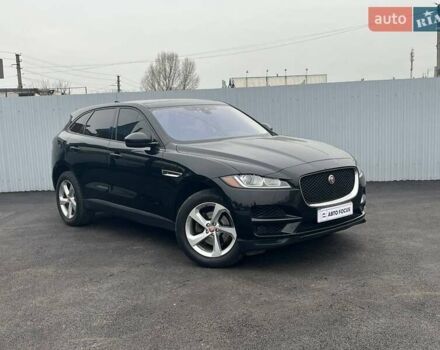 Черный Ягуар Ф-Пейс, объемом двигателя 2 л и пробегом 214 тыс. км за 18990 $, фото 1 на Automoto.ua