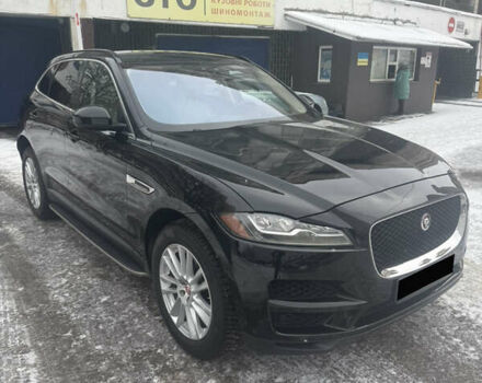 Черный Ягуар Ф-Пейс, объемом двигателя 2 л и пробегом 112 тыс. км за 21700 $, фото 1 на Automoto.ua