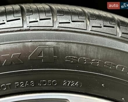 Коричневый Ягуар Ф-Пейс, объемом двигателя 3 л и пробегом 211 тыс. км за 17800 $, фото 12 на Automoto.ua