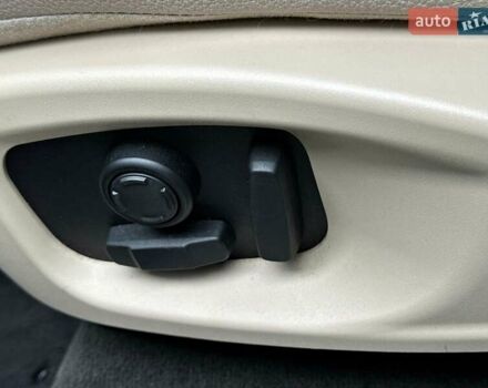 Коричневый Ягуар Ф-Пейс, объемом двигателя 3 л и пробегом 211 тыс. км за 17800 $, фото 50 на Automoto.ua