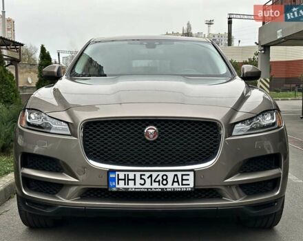 Коричневый Ягуар Ф-Пейс, объемом двигателя 3 л и пробегом 211 тыс. км за 17800 $, фото 5 на Automoto.ua