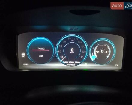 Красный Ягуар Ф-Пейс, объемом двигателя 3 л и пробегом 104 тыс. км за 26500 $, фото 8 на Automoto.ua