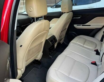 Ягуар Ф-Пейс 2016 у Києві на Automoto.ua Червоний Ягуар Ф-Пейс, об'ємом двигуна 2 л та пробігом 131 тис. км за 24500 $, фото 14 на Automoto.ua