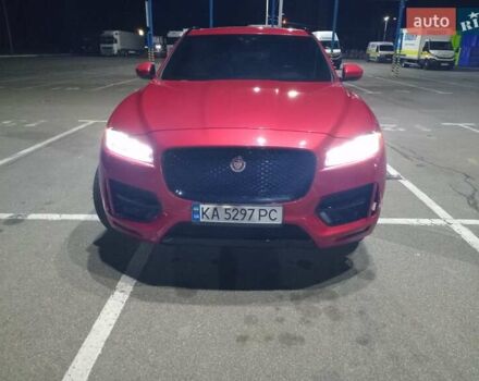 Красный Ягуар Ф-Пейс, объемом двигателя 3 л и пробегом 104 тыс. км за 26500 $, фото 7 на Automoto.ua