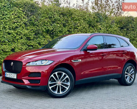 Красный Ягуар Ф-Пейс, объемом двигателя 3 л и пробегом 65 тыс. км за 20000 $, фото 20 на Automoto.ua