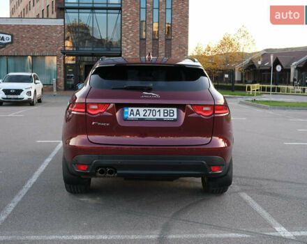 Красный Ягуар Ф-Пейс, объемом двигателя 2 л и пробегом 214 тыс. км за 22500 $, фото 13 на Automoto.ua