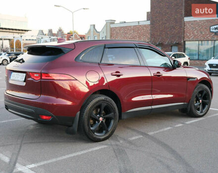Красный Ягуар Ф-Пейс, объемом двигателя 2 л и пробегом 214 тыс. км за 22500 $, фото 16 на Automoto.ua