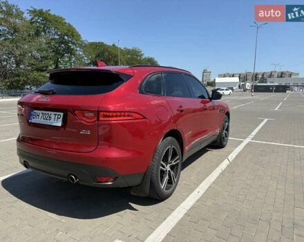 Красный Ягуар Ф-Пейс, объемом двигателя 3 л и пробегом 115 тыс. км за 21500 $, фото 8 на Automoto.ua