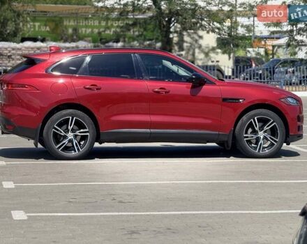 Красный Ягуар Ф-Пейс, объемом двигателя 3 л и пробегом 115 тыс. км за 21500 $, фото 7 на Automoto.ua