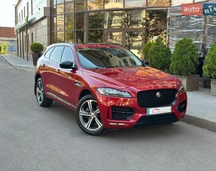 Красный Ягуар Ф-Пейс, объемом двигателя 3 л и пробегом 90 тыс. км за 19999 $, фото 5 на Automoto.ua