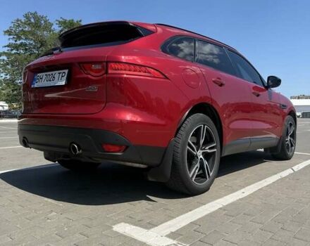 Красный Ягуар Ф-Пейс, объемом двигателя 3 л и пробегом 115 тыс. км за 21500 $, фото 10 на Automoto.ua