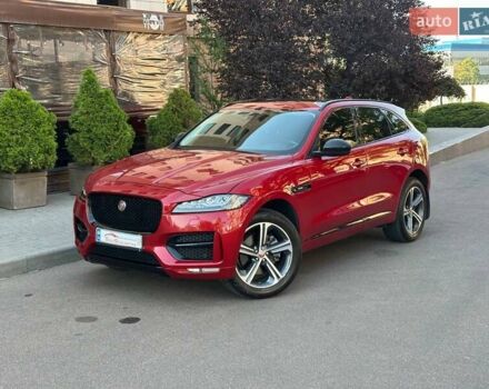Красный Ягуар Ф-Пейс, объемом двигателя 3 л и пробегом 90 тыс. км за 19999 $, фото 1 на Automoto.ua