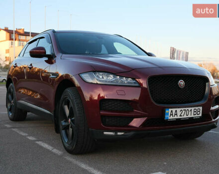 Красный Ягуар Ф-Пейс, объемом двигателя 2 л и пробегом 214 тыс. км за 22500 $, фото 24 на Automoto.ua