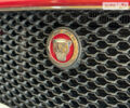 Червоний Ягуар Ф-Пейс, об'ємом двигуна 2 л та пробігом 115 тис. км за 31000 $, фото 7 на Automoto.ua