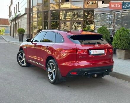 Красный Ягуар Ф-Пейс, объемом двигателя 3 л и пробегом 90 тыс. км за 19999 $, фото 13 на Automoto.ua